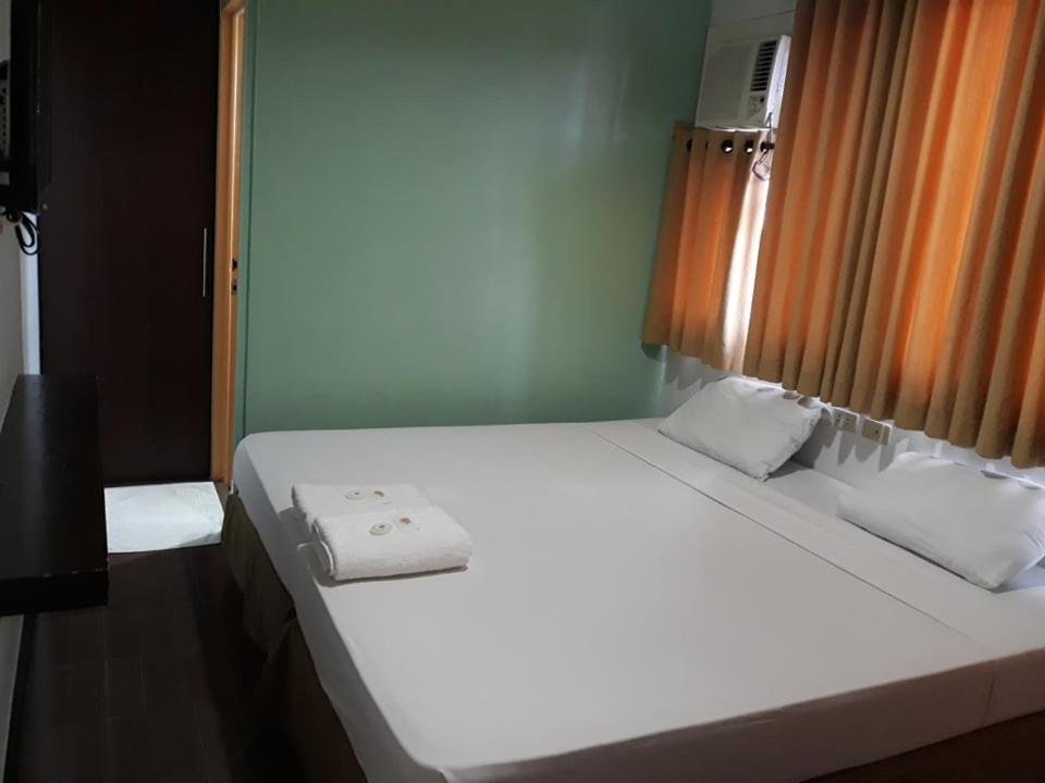 Hotel Kichi Legazpi Bagian luar foto